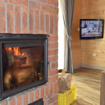 Wooden Holiday Home In Skrzynia With Terrace Osiek  Extérieur photo