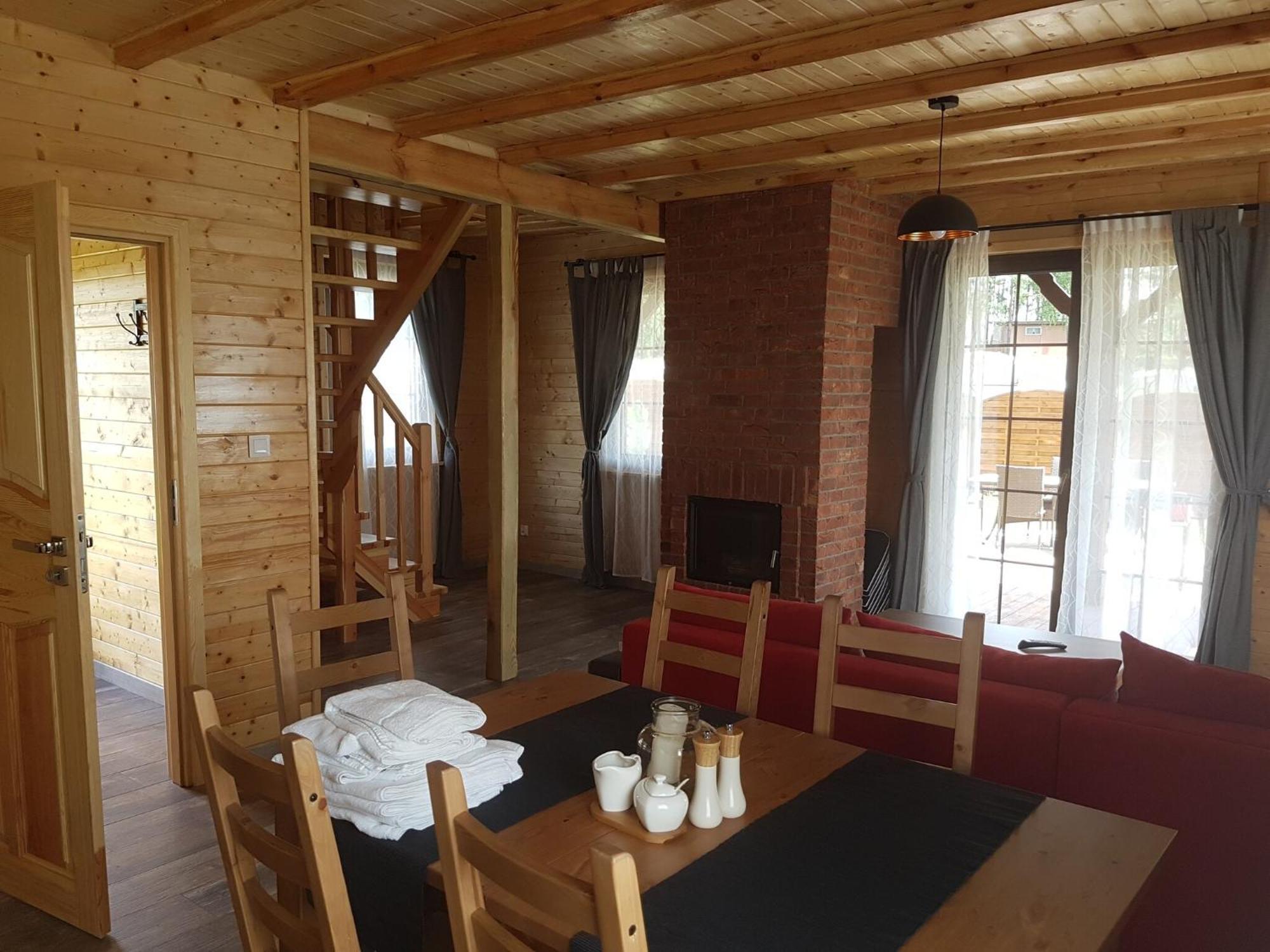 Wooden Holiday Home In Skrzynia With Terrace Osiek  Extérieur photo